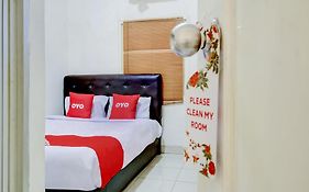 OYO 3606 Kost Kartini Syariah